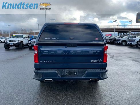 Used 2019 Chevrolet Silverado 1500 High Country w/ Technology Package image 6