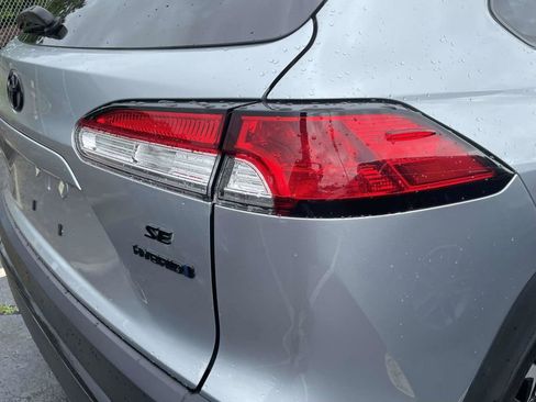 Used 2024 Toyota Corolla Cross AWD Hybrid image 24
