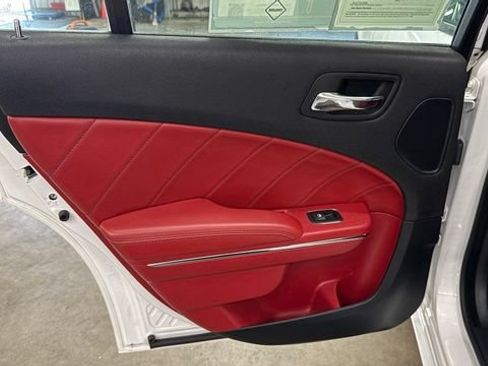 Used 2014 Dodge Charger R/T RWD image 26