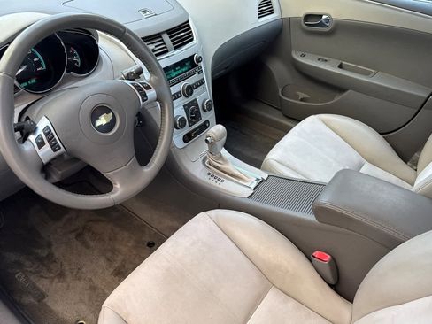 Used 2009 Chevrolet Malibu LT w/ Premium Mat Package image 10