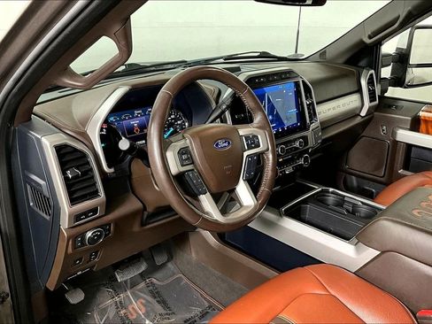 Used 2022 Ford F250 King Ranch w/ King Ranch Ultimate Package image 13
