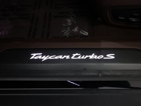 Used 2020 Porsche Taycan Turbo S AWD/4WD image 16