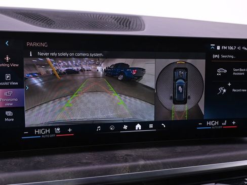 Used 2025 BMW X5 xDrive50e image 31