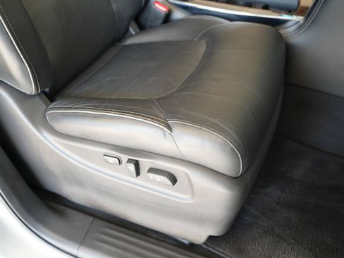 Used 2015 INFINITI QX80 4WD w/ 22" Wheel Package image 33