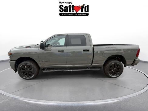 New 2026 RAM 2500 Big Horn AWD/4WD image 4