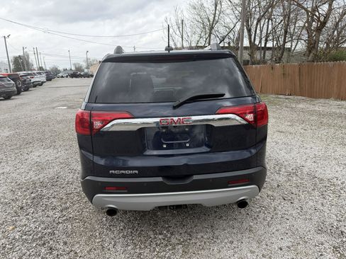 Used 2017 GMC Acadia SLT FWD image 4