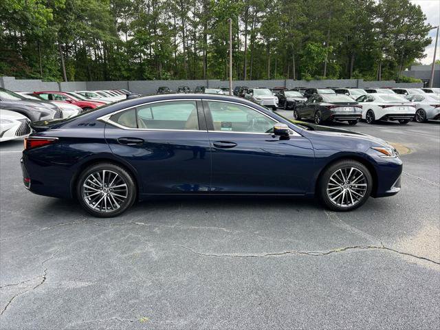 Certified 2025 Lexus ES 300h w/ Premium Package FWD image 5