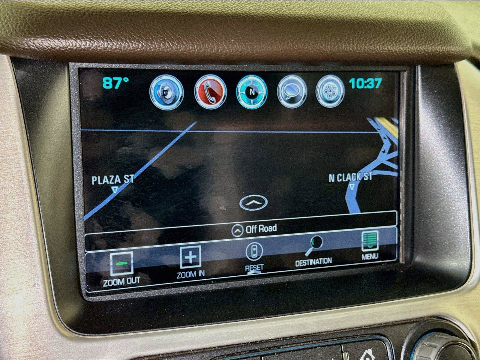 Used 2018 GMC Yukon SLT w/ Premium Edition AWD/4WD image 11
