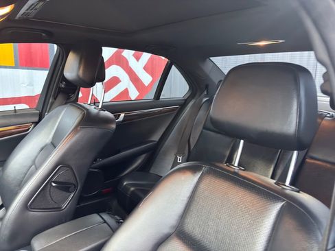 Used 2012 Mercedes-Benz C 300 4MATIC Sedan image 20