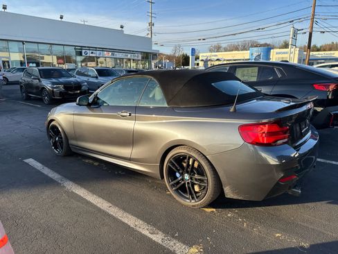 Used 2018 BMW M240i xDrive Convertible image 5