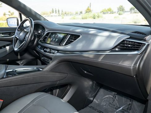 Used 2024 Buick Enclave Essence w/ Sport Touring Edition image 44