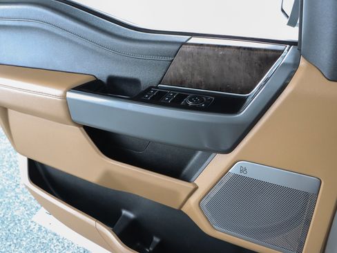 Used 2023 Ford F150 Lariat image 23