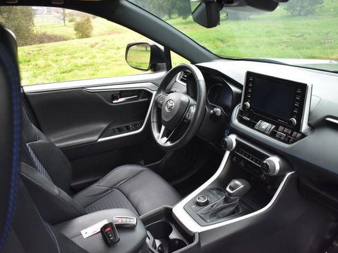 Used 2021 Toyota RAV4 XSE image 27