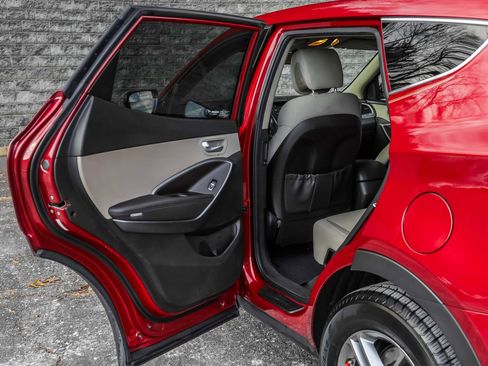 Used 2017 Hyundai Santa Fe Sport w/ Cargo Package image 20