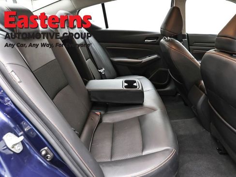 Used 2021 Nissan Altima 2.5 SR AWD/4WD image 23