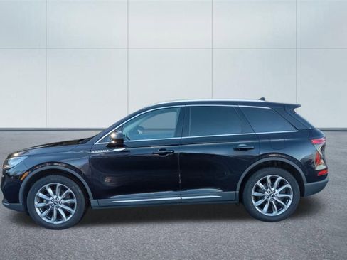 Used 2020 Lincoln Corsair AWD w/ Premium Package image 2