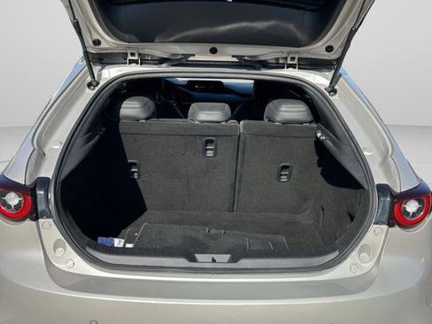 Used 2023 MAZDA MAZDA3 Hatchback w/ Appearance Package image 9