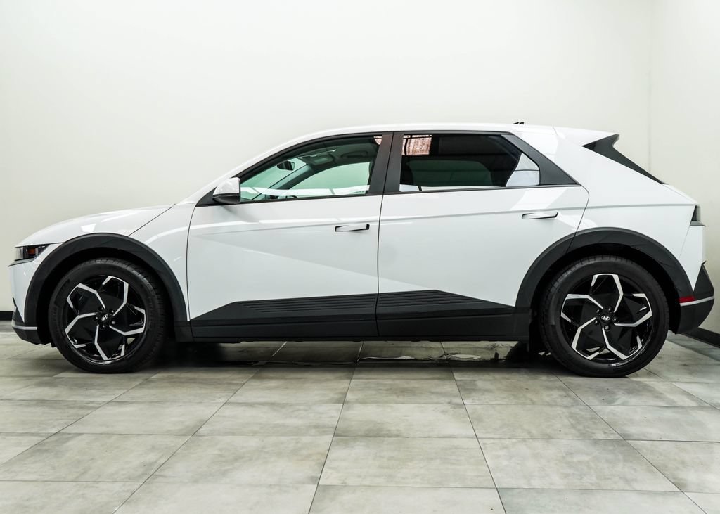 Used 2023 Hyundai Ioniq 5 SEL w/ Cargo Package AWD/4WD image 10