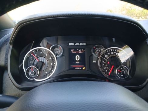 Used 2024 RAM 2500 Big Horn w/ Bed Utility Group AWD/4WD image 18