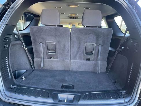 Used 2019 Dodge Durango SXT w/ 3rd Row Seating Group image 10