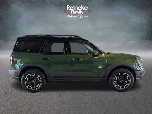 Used 2023 Ford Bronco Sport Outer Banks w/ Tech Package image 4