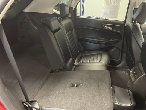Used 2023 Ford Edge SEL w/ Convenience Package image 28