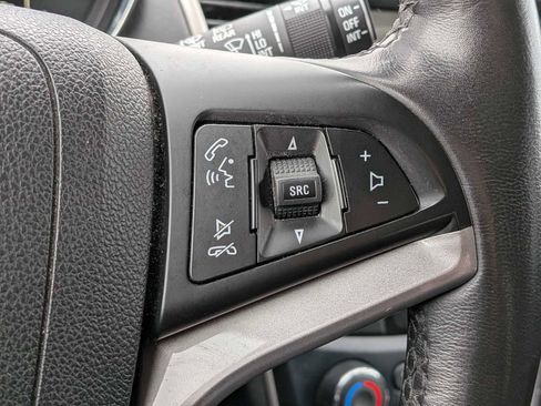 Used 2017 Chevrolet Trax LT w/ LT Convenience Package image 23