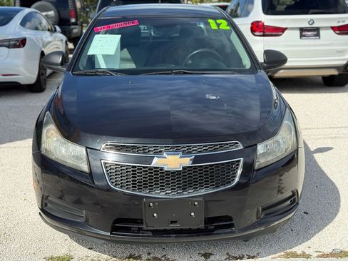 Used 2012 Chevrolet Cruze LS w/ Connectivity Package image 8