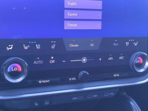 Used 2023 Lexus RZ 450e Premium image 26