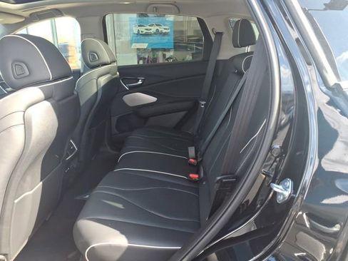 New 2026 Acura RDX Advance Package image 4
