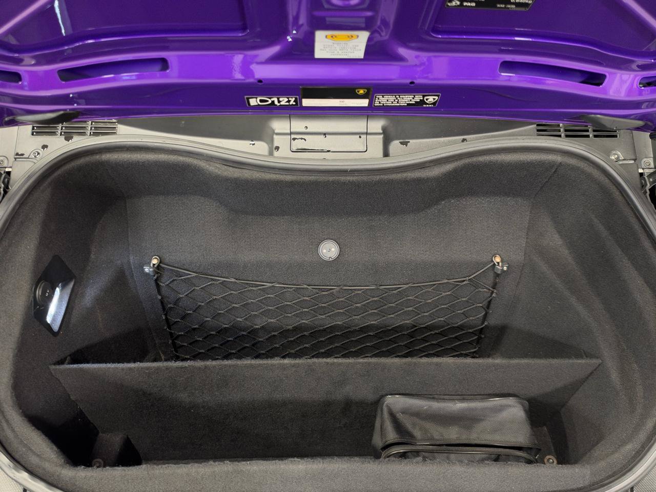 Used 2020 Lamborghini Aventador SVJ AWD/4WD image 35
