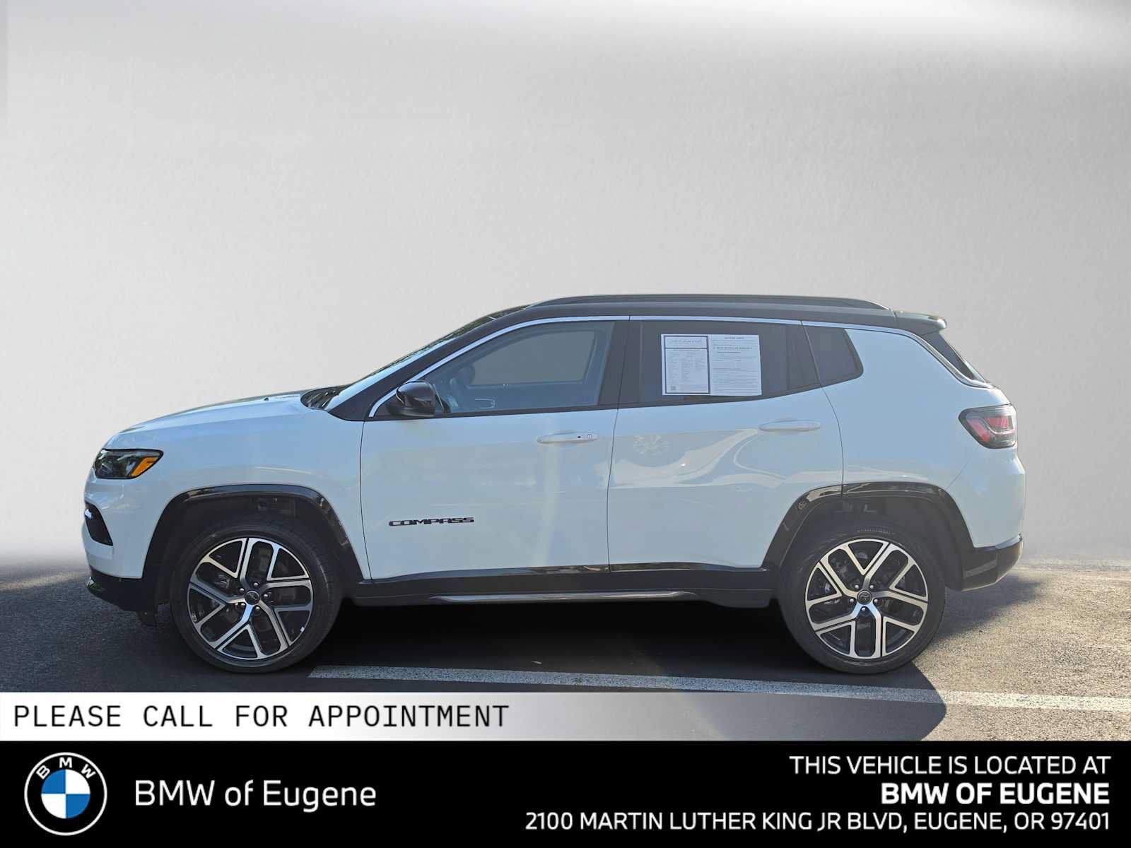 Used 2025 Jeep Compass Limited w/ Elite Group AWD/4WD image 6