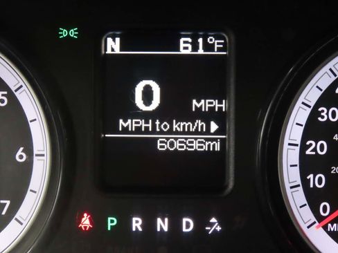 Used 2022 RAM 1500 Classic SLT image 11