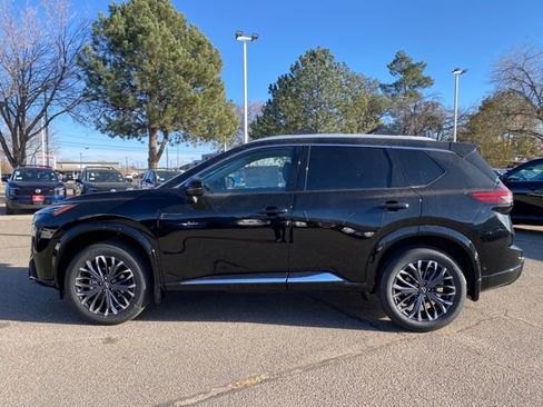 New 2026 Nissan Rogue Platinum w/ Platinum Premium Package image 2