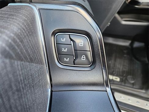 Used 2021 Ford F150 Platinum w/ Equipment Group 701A High image 16