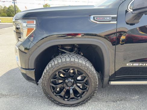 Used 2020 GMC Sierra 1500 Denali w/ Denali Ultimate Package AWD/4WD image 13