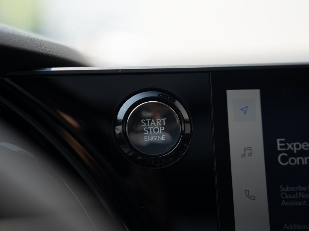 Used 2023 Lexus RX 350 FWD w/ Cold Area Package image 27