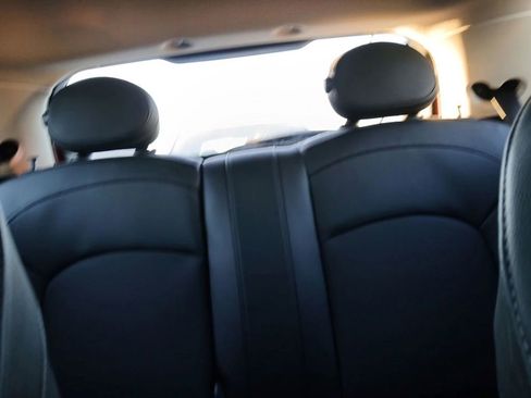 Used 2019 MINI Cooper S w/ Premium Package image 4