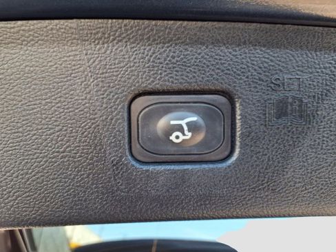 Used 2023 Ford Edge SEL w/ Sport Appearance Package image 34