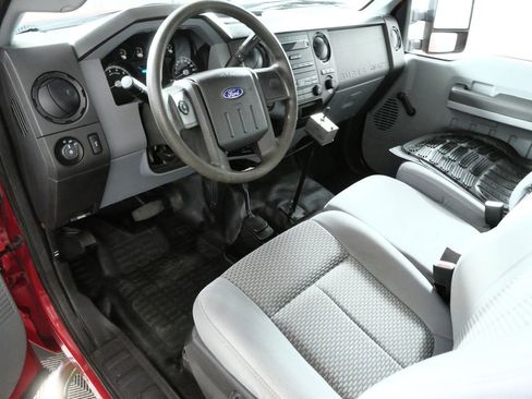Used 2015 Ford F350 XL AWD/4WD image 4