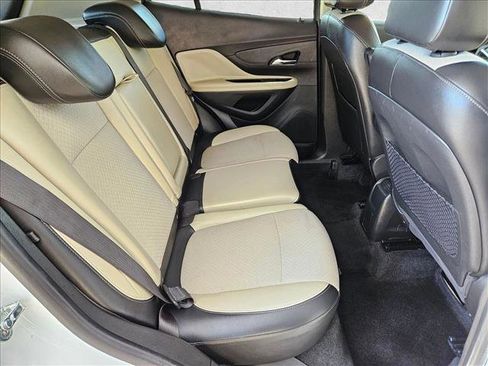 Used 2019 Buick Encore Preferred image 18