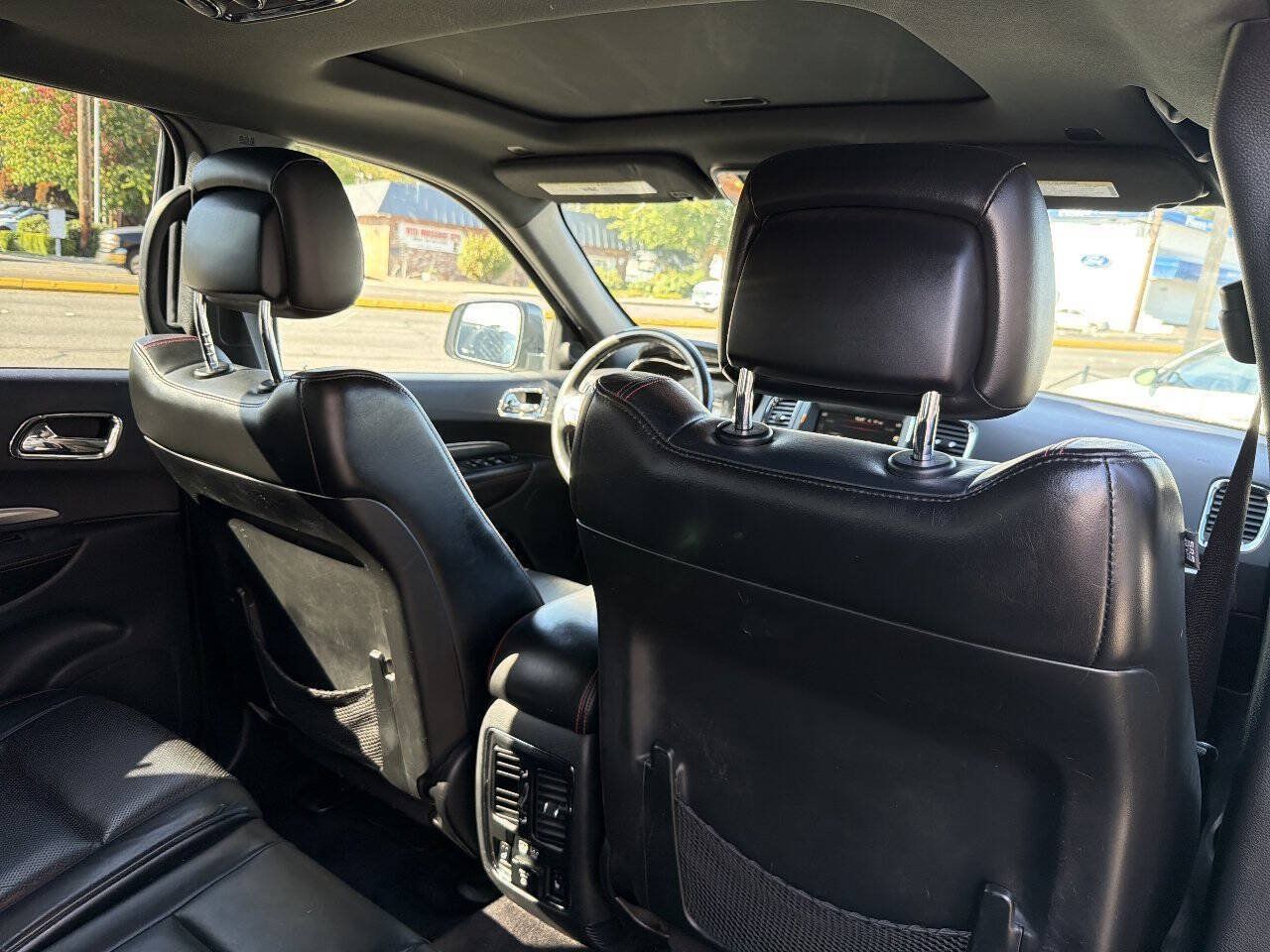 Used 2017 Dodge Durango R/T AWD/4WD image 23