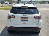 Used 2018 Jeep Compass Sport w/ Tech Group image 3