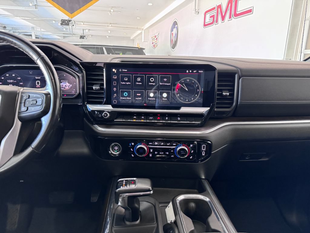 Certified 2023 GMC Sierra 1500 SLT AWD/4WD image 19