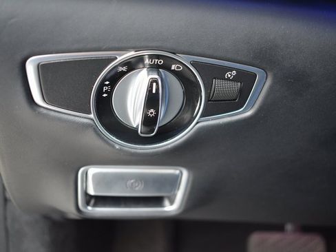 Used 2019 Mercedes-Benz Maybach S 650 image 37