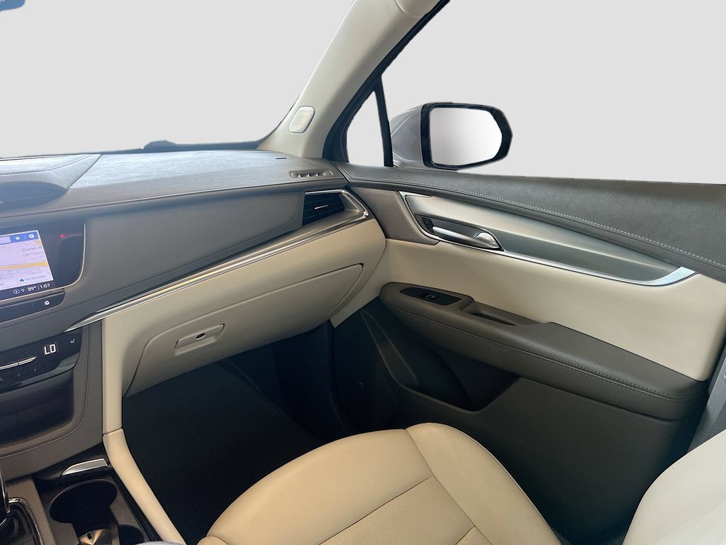 Used 2023 Cadillac XT5 Premium Luxury FWD image 25