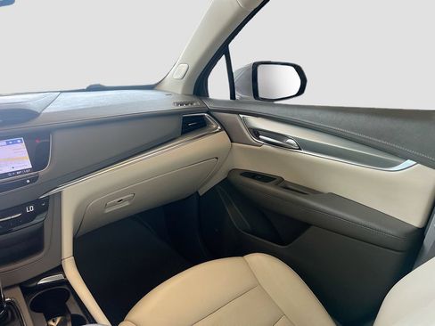 Used 2023 Cadillac XT5 Premium Luxury FWD image 25