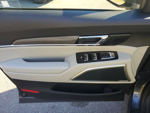 Certified 2022 Kia Telluride EX w/ EX Premium Package image 21