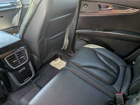 Used 2021 Lincoln Nautilus Reserve FWD image 37