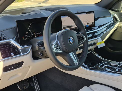 New 2026 BMW X5 sDrive40i image 24